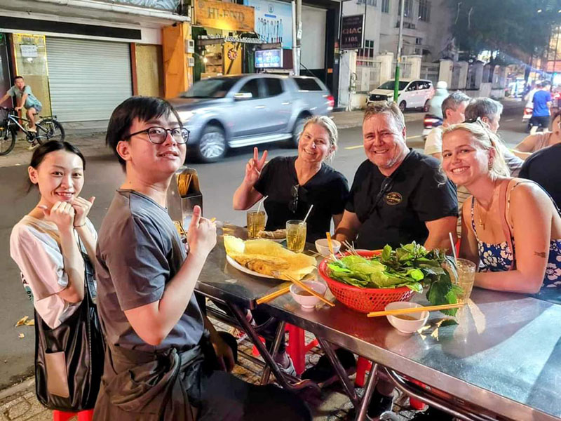 Top 8 Saigon Street Food: Indulge in a Culinary Journey